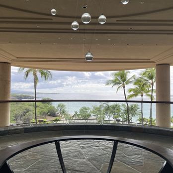 The Westin Hapuna Beach Resort - This is the view as you enter the resort - Hotels Near Me - Kohala Coast, Hawaii The Westin Hapuna Beach Resort - This is the view as you enter the resort - Hotels Near Me - Kohala Coast, Hawaii