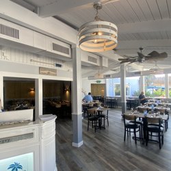 Coco Wood Grill - Interior