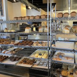 Broadway Daily Bread - Inside