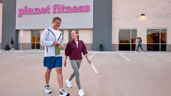 Planet Fitness by null