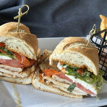 Riverhead Brew House - Drunken Chicken Melt - Breweries Near Me - Riverhead, New York