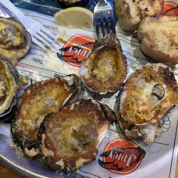 Juicy Seafood Siegen - Charbroiled oysters - Seafood Near Me - Baton Rouge, Louisiana Juicy Seafood Siegen - Charbroiled oysters - Seafood Near Me - Baton Rouge, Louisiana