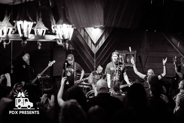 Kenton Club by null