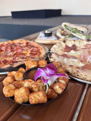 NONA STREET PIZZA by null