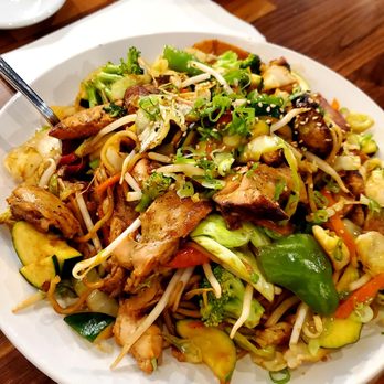 Mikko Sushi - Chicken yakisoba - Sushi Bars Near Me - Escondido, California Mikko Sushi - Chicken yakisoba - Sushi Bars Near Me - Escondido, California