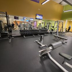 Anytime Fitness - Free Weights Area