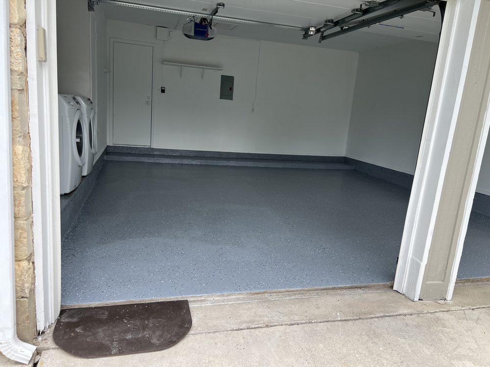 Slide of L E North Construction