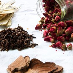 Point Zero Wellness - Unprepared Chinese Herbs