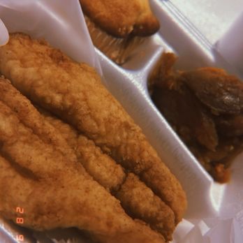 Around The Table - Soul Food Near Me - Ashland, Virginia