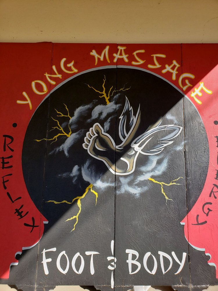 YONG MASSAGE Updated September 2024 31 Photos & 27 Reviews 7007 N