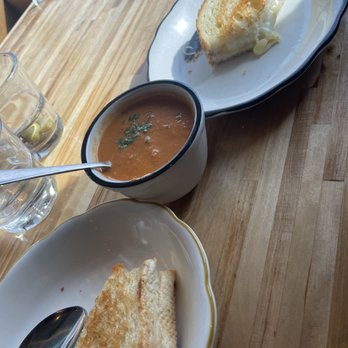 Hot Suppa - Tomato and grilled cheese - Breakfast & Brunch Near Me - Portland, Maine Hot Suppa - Tomato and grilled cheese - Breakfast & Brunch Near Me - Portland, Maine