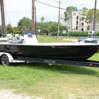 Seger Yachts - Boat Dealers Near Me - Kemah, Texas Seger Yachts - Boat Dealers Near Me - Kemah, Texas