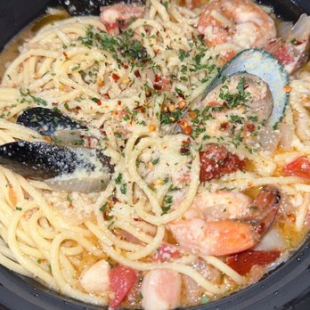 HI Shack - Sea food pasta special - Tacos Near Me - Honolulu, Hawaii HI Shack - Sea food pasta special - Tacos Near Me - Honolulu, Hawaii