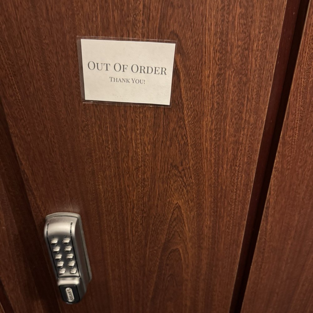 Avani Spa - Out of order signs are prevalent - Day Spas Near Me - Fontana, Wisconsin