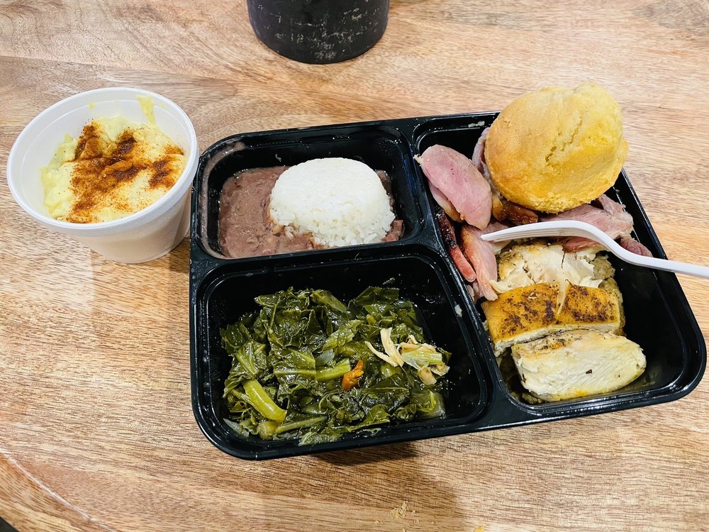 CUPCAKES BAKERY & DELI Updated October 2024 83 Photos & 18 Reviews