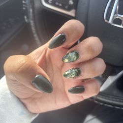 Lovely Nails