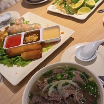 Mama Hong's Vietnamese Kitchen - Burbank - *Pho w/ Filet Mignon* *Beef Stew with Rice Noodles**Appetizer Trio* - Vietnamese Near Me - Burbank, California