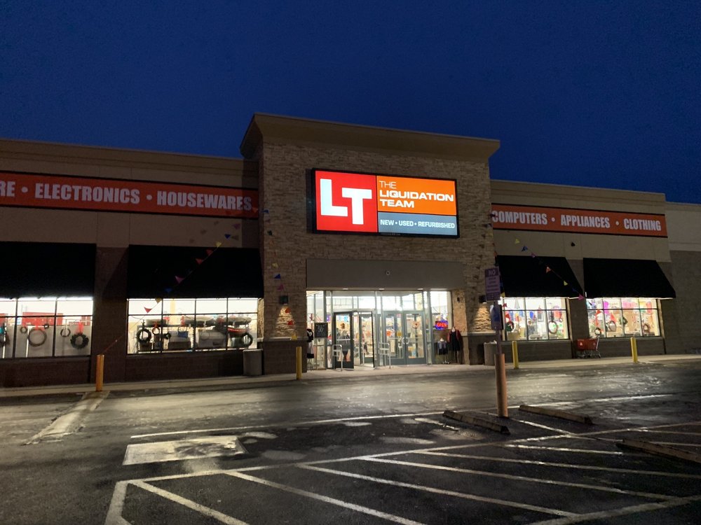 THE LIQUIDATION TEAM Updated October 2024 55 Reviews 64 W Center