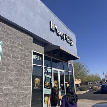 Mango Mango Dessert - Outside - Desserts Near Me - Las Vegas, Nevada Mango Mango Dessert - Outside - Desserts Near Me - Las Vegas, Nevada