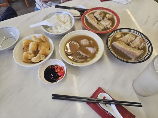 NG AH SIO Bak Kut Teh (Rangoon Road) by null