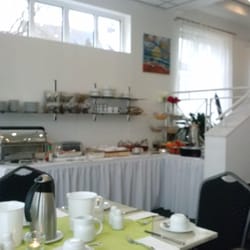 Apart-Business-Hotel - Breakfast available