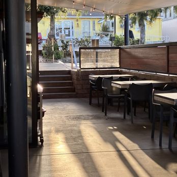 Lofty Coffee - Seating at side - Cafes Near Me - Solana Beach, California Lofty Coffee - Seating at side - Cafes Near Me - Solana Beach, California