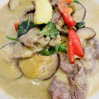 Pinto Thai Bistro - Green Curry - Thai Near Me - Seattle, Washington Pinto Thai Bistro - Green Curry - Thai Near Me - Seattle, Washington