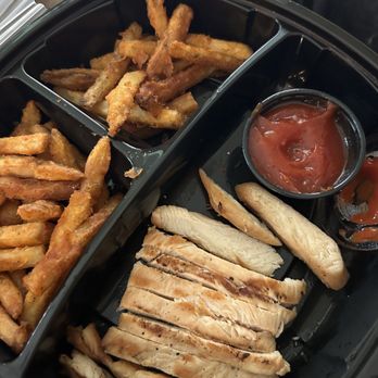 Azteca D'Oro Mexican Restaurant Lake Nona - Kids grilled chicken finger meal - Mexican Near Me - Orlando, Florida