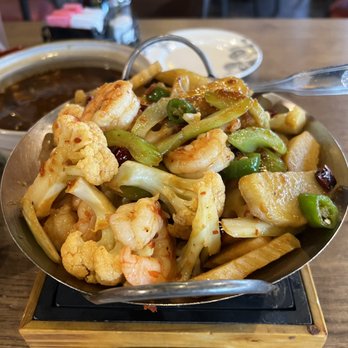 Chef Wang 状元楼 - B5. Grilled Shrimp Pot. So good I took 2 pictures - Szechuan Near Me - Tucson, Arizona