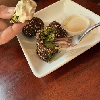 Razan's Organic Kitchen - Perfect falafel! - Mediterranean Near Me - Berkeley, California