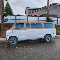 Silva Motor Group - Our 1976 Dodge Sportsman Royal!