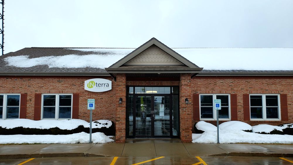 INTERRA CREDIT UNION 66685 Sr 19, Wakarusa, Indiana Banks & Credit
