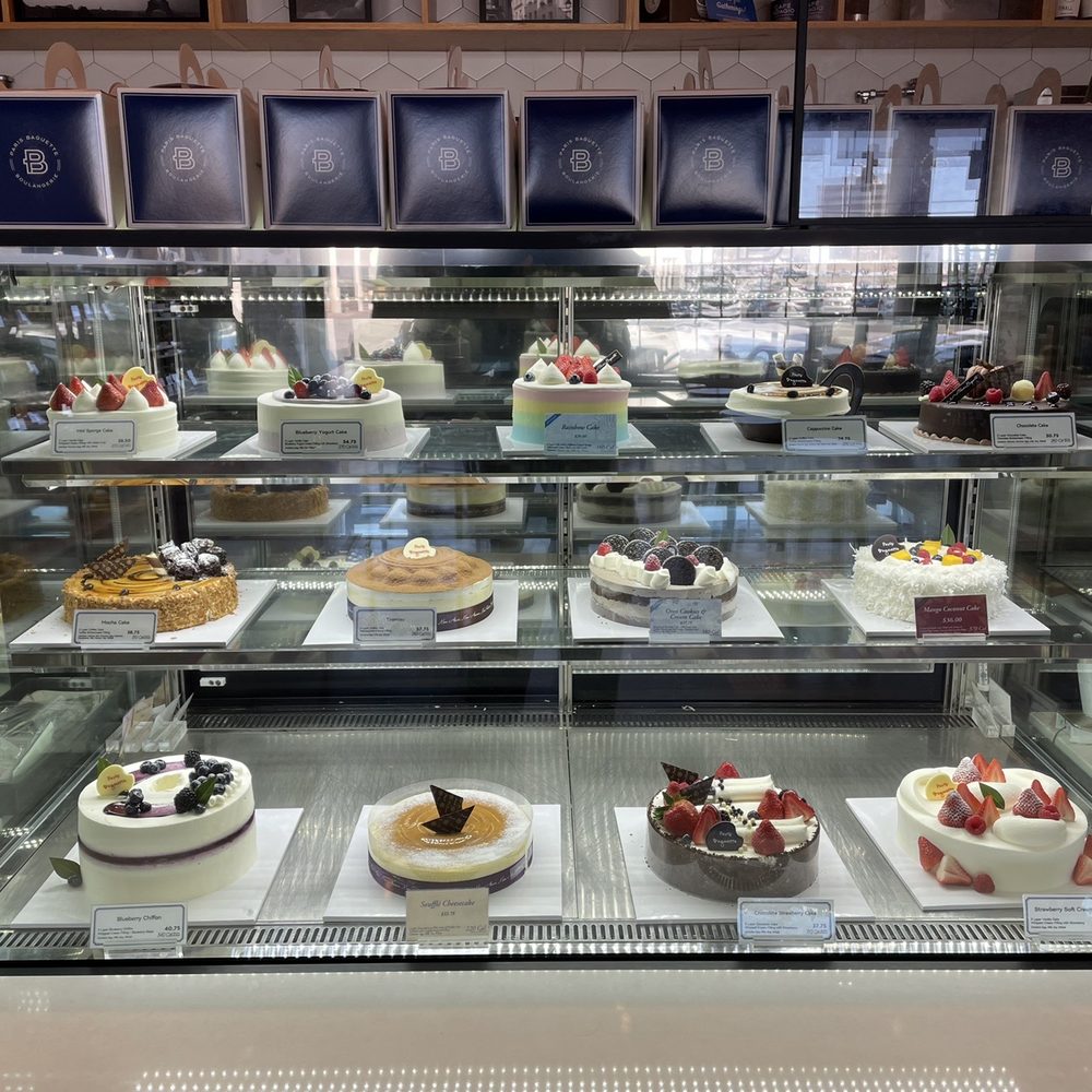 Paris Baguette - Coffee & Tea Near Me - Hackensack, New Jersey