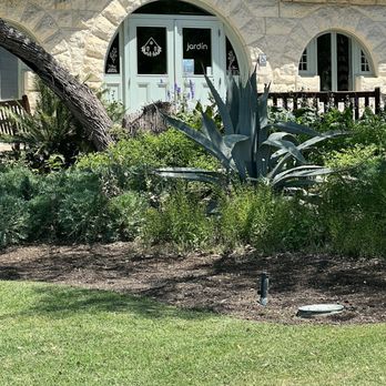 Jardin - Restaurant. All fresh garden food. Locally sourced from botanical gardens. - Mediterranean Near Me - San Antonio, Texas Jardin - Restaurant. All fresh garden food. Locally sourced from botanical gardens. - Mediterranean Near Me - San Antonio, Texas