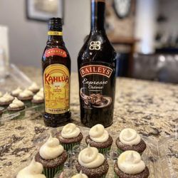 Girls Got Cakes - Irish Coffee