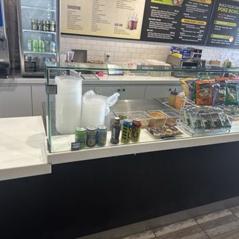 PokePort - Cal Oaks - Beautiful establishment aswell. Perfectly clean counters! - Poke Near Me - Murrieta, California
