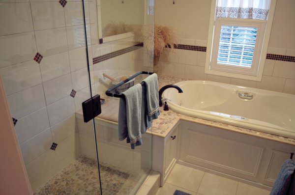 The Lace Curtain Cottage by null