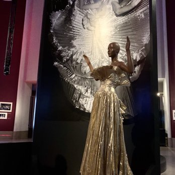 Brooklyn Museum - Pleated gown by Zandra Rhodes 1977 - Art Museums Near Me - Brooklyn, New York