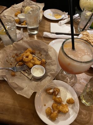 Cheddar's Scratch Kitchen by null