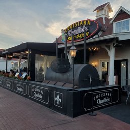 LOUISIANA CHARLIE’S LONG BEACH SHORELINE VILLAGE - Updated October 2025