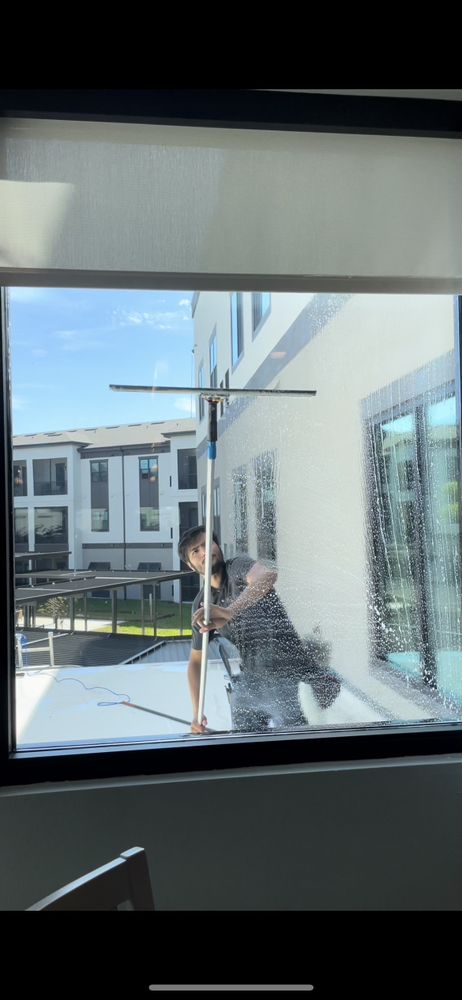 Slide of Ecorestore Roof and Exterior Cleaning