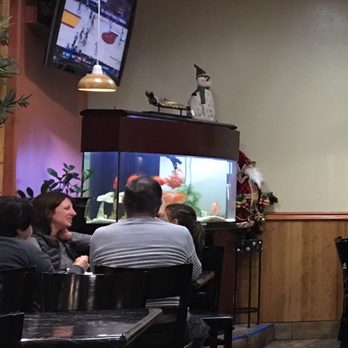 Bamboo Cafe - TV, fish tank in the corner are a nice touch - Vietnamese Near Me - Simi Valley, California