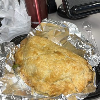 Banana Cherry Bakery - Beef meat pie! Sausage gravy and biscuits! - Bakeries Near Me - Rockford, Illinois Banana Cherry Bakery - Beef meat pie! Sausage gravy and biscuits! - Bakeries Near Me - Rockford, Illinois