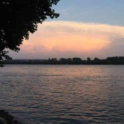 Rhein Pavillon da Nico - Mit Rheinblick