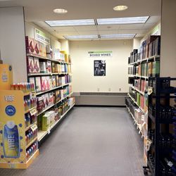 new hampshire liquor outlet