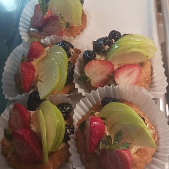 Dolci Paradise - a variety of desserts - Bakeries Near Me - Woodside, New York Dolci Paradise - a variety of desserts - Bakeries Near Me - Woodside, New York