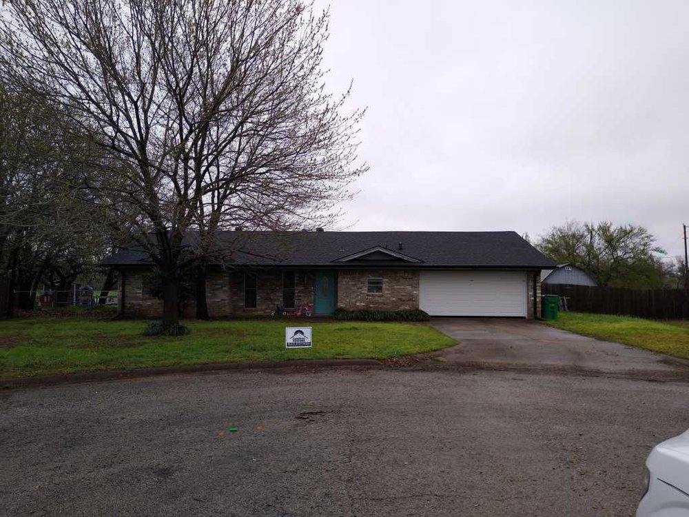 Slide of Sonrise Roofing