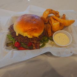 Luckies Artisan Kitchen