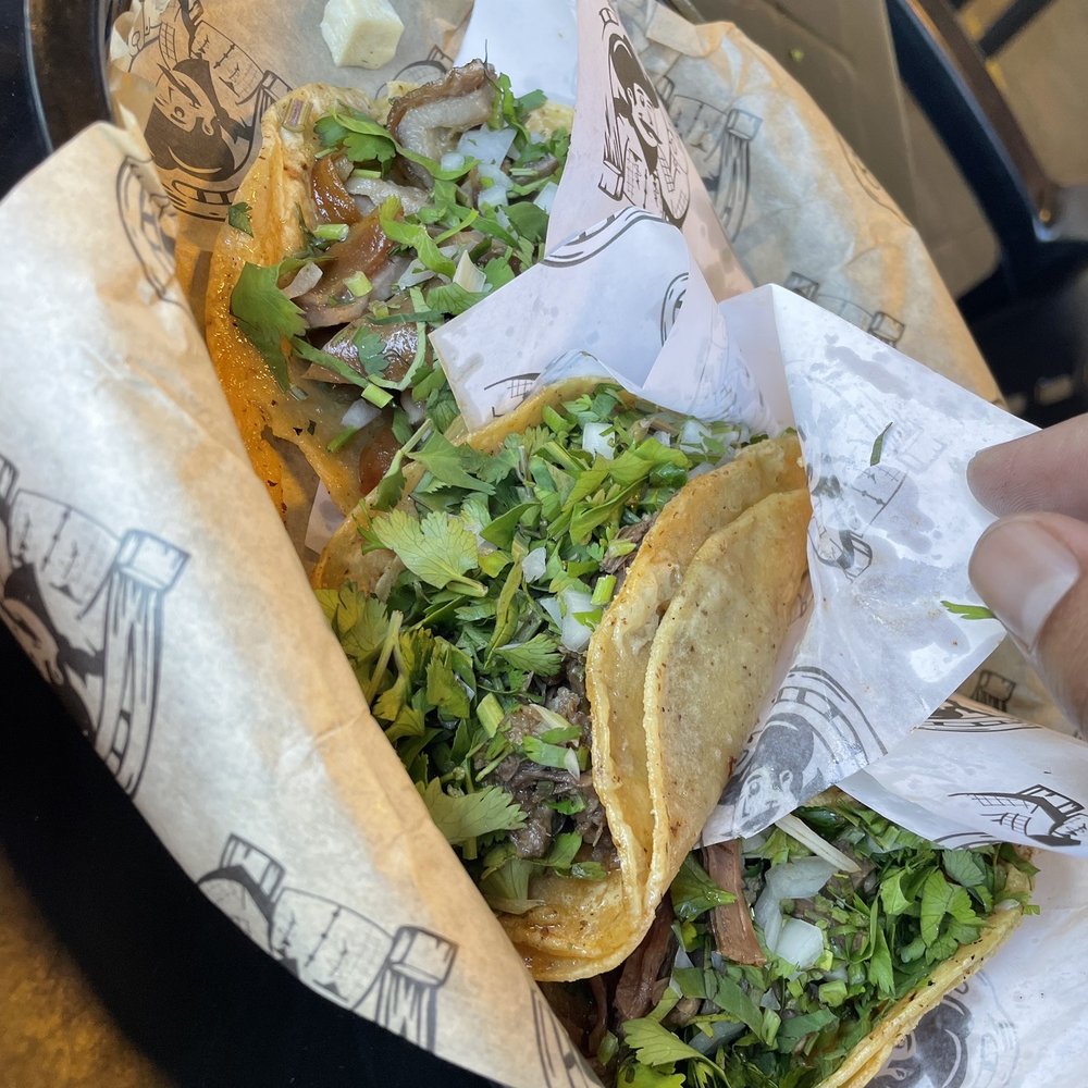 Taco nazo - Buche, cabeza y birria. - Tacos Near Me - Tijuana, BCN Taco nazo - Buche, cabeza y birria. - Tacos Near Me - Tijuana, BCN