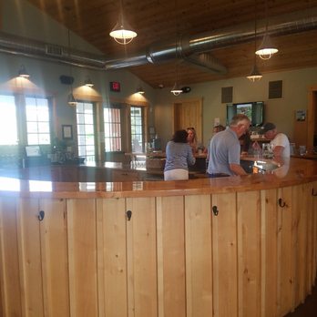 Boathouse Vineyards - Wineries Near Me - Leelanau, Michigan